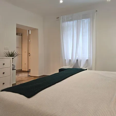 Apartment Sea And Retreat - Happy