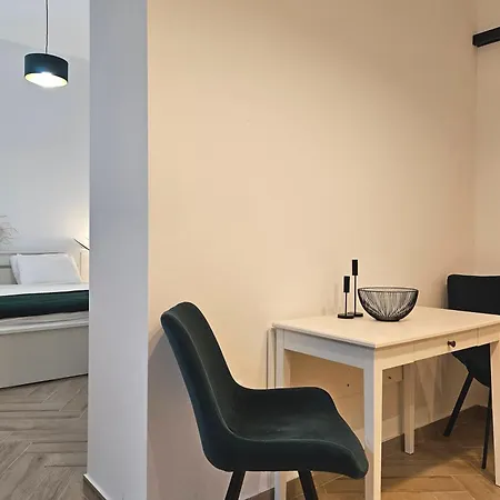 Sea And Retreat - Happy * Опатия